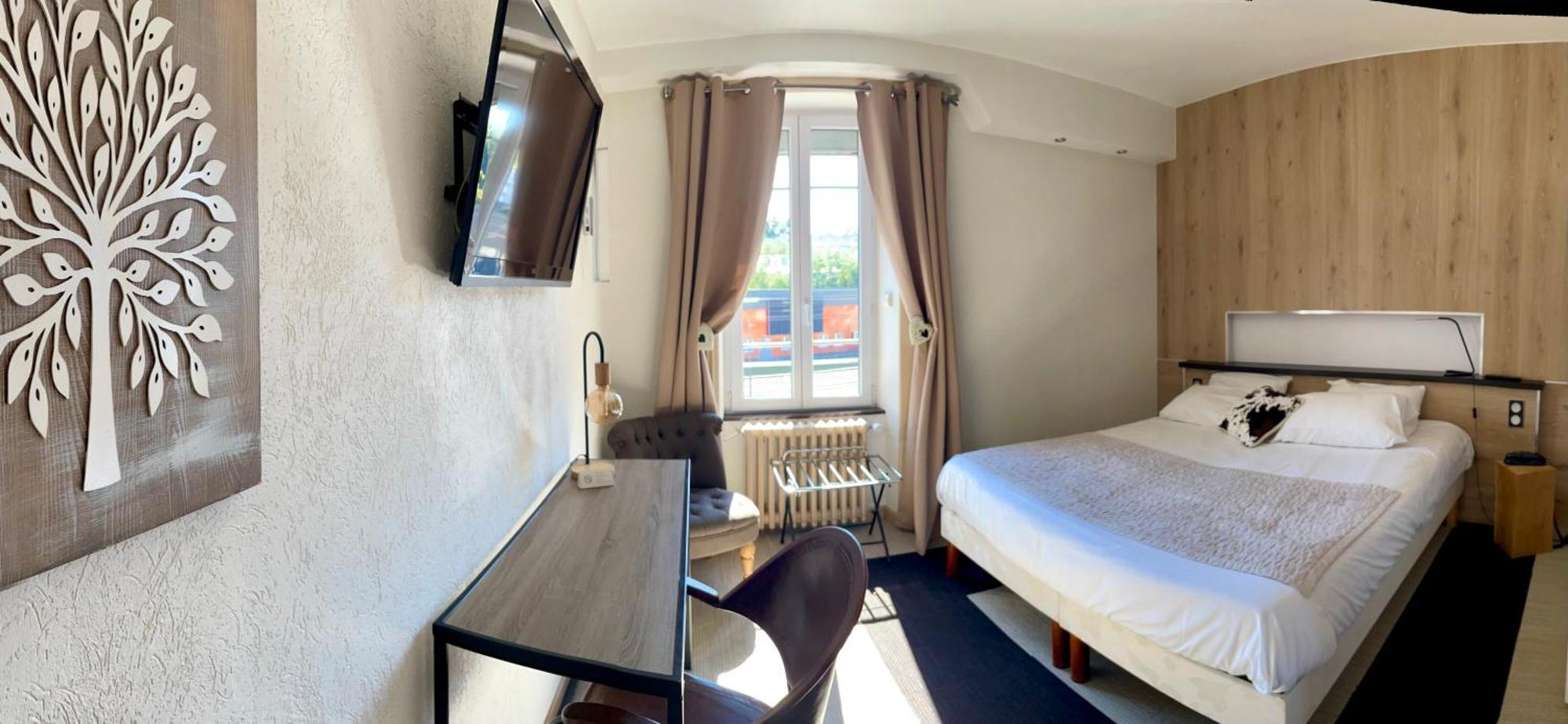 Hotel Gambetta Lons-le-Saunier Εξωτερικό φωτογραφία